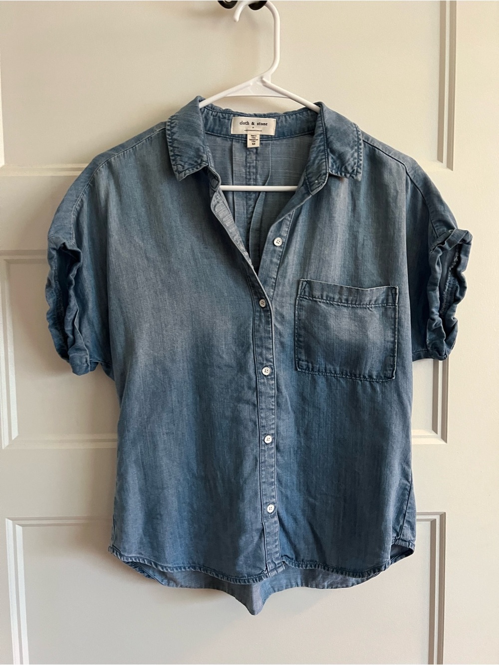 cloth & stone Washed Denim Short-Sleeve Button Shirt - Blue sz XS